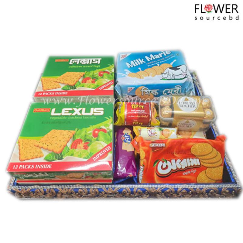 Biscuit with Ferrero Rocher Basket