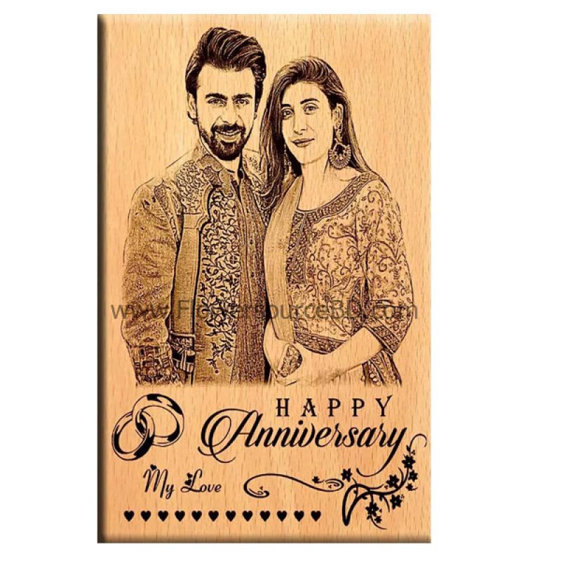 Engraved wooden photo