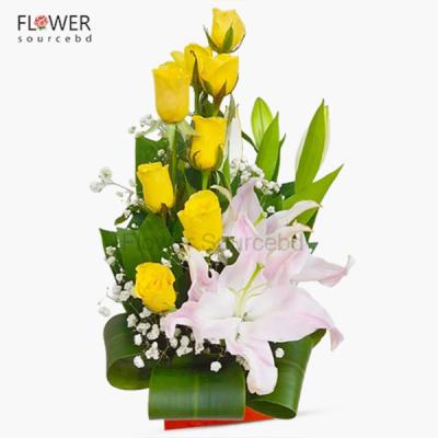 Pretty Roses With Lily