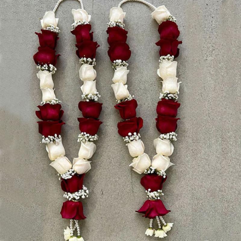 Traditional Wedding Garland – Floral Mala for Bride & Groom