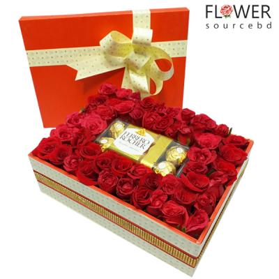 Box of surprise with chocolate and roses